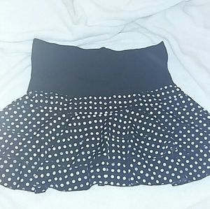 Polka dot skirt, stretchy foldable waist, sz LG
